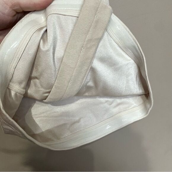 Nubia Shapewear  Zippered Tank Top Womens Size Small - Picture 5 of 9